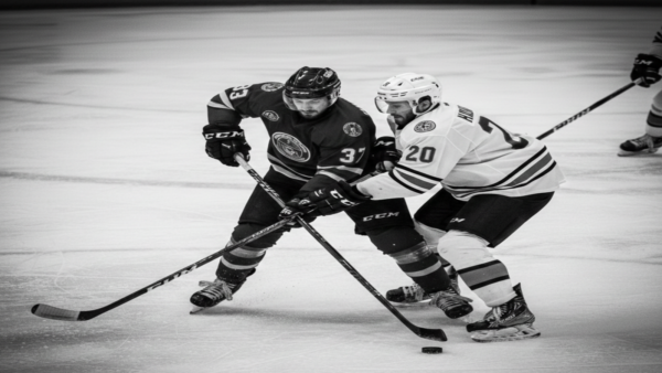 第2回：東大はなぜ強い？筋トレの科学と、氷上の格闘技で学んだ「捨て身の合理性」